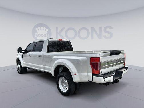 STAR WHITE 2022 Ford F-450 Platinum