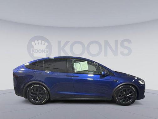 Deep Blue Metallic 2023 Tesla Model X Standard Range