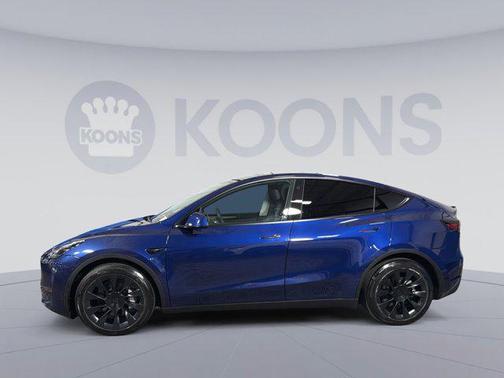 2023 Tesla Model Y Long Range Dual Motor All-Wheel Drive