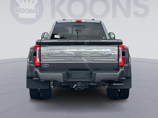 2026 Ford F-450 Platinum
