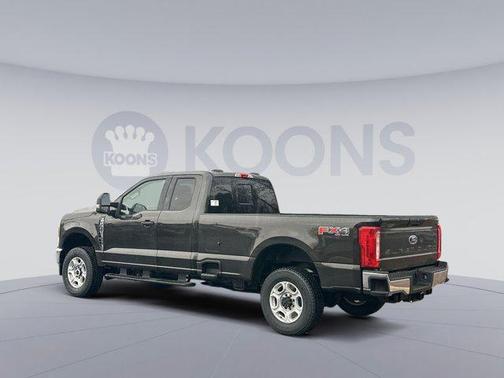 2025 Ford F-250 XLT