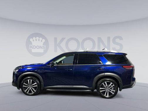 2023 Nissan Pathfinder Platinum 4WD