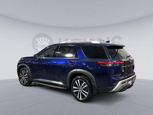 2023 Nissan Pathfinder Platinum 4WD