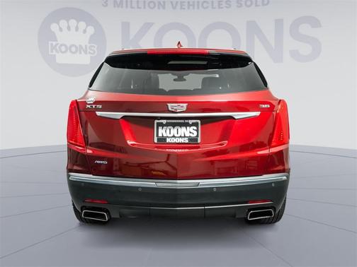 Photo 4 of 46 of 2018 Cadillac XT5 Premium Luxury