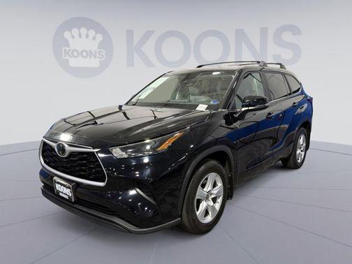 Midnight Black Metallic 2023 Toyota Highlander L