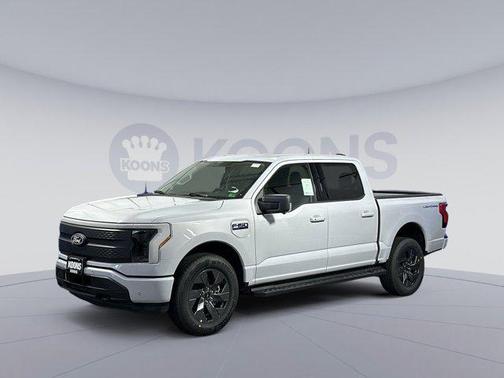 2025 Ford F-150 Lightning Flash