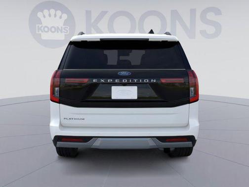 STAR WHITE MET TRI-COAT 2026 Ford Expedition Platinum
