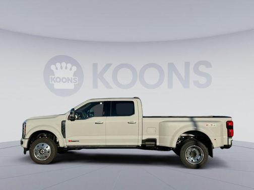 2026 Ford F-450 Platinum