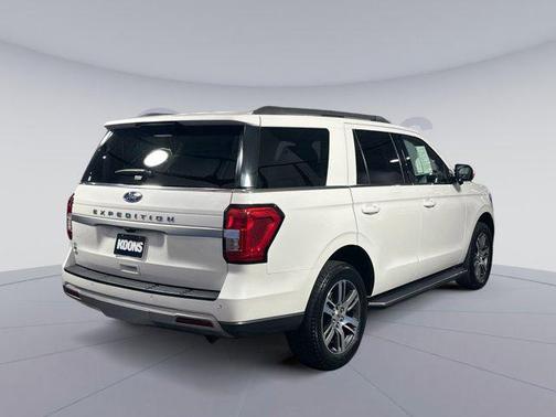 2022 Ford Expedition XLT