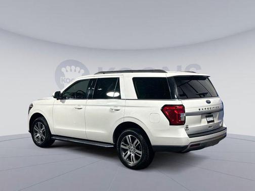 2022 Ford Expedition XLT