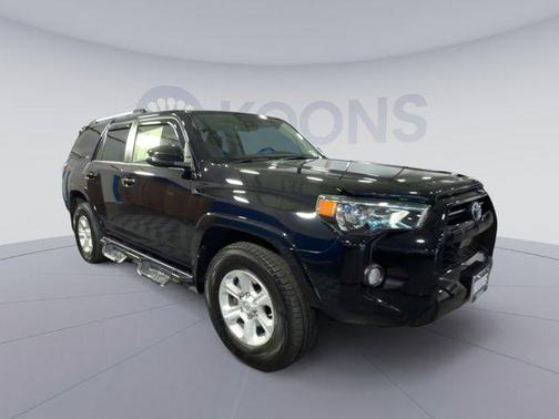 Midnight Black Metallic 2020 Toyota 4Runner SR5 Premium