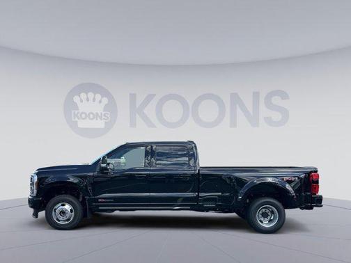 2025 Ford F-350 Platinum