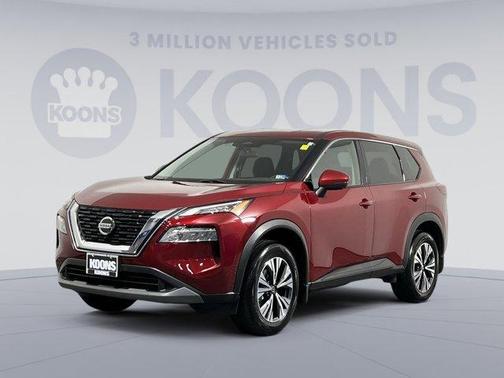 Photo 1 of 27 of 2021 Nissan Rogue SV