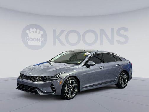 2022 Kia K5 EX