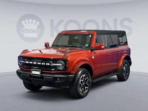 2024 Ford Bronco Outer Banks