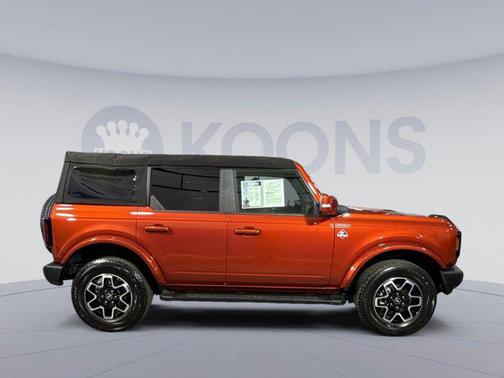 2024 Ford Bronco Outer Banks