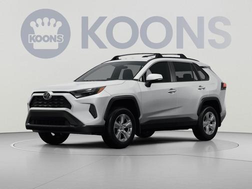 Ice Cap 2024 Toyota RAV4 XLE