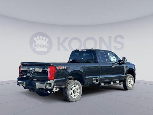 2025 Ford F-250 XLT
