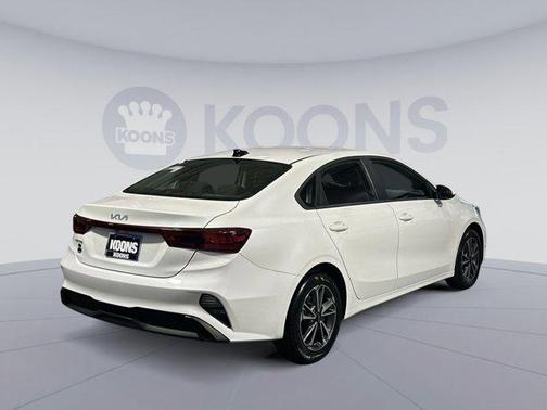 2022 Kia Forte LXS