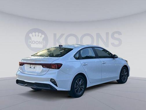 2022 Kia Forte LXS