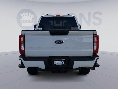 OXFORD WHITE 2026 Ford F-250 XL