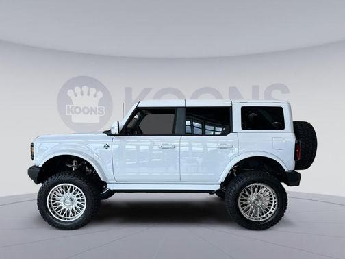 2025 Ford Bronco Outer Banks