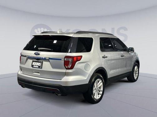 2016 Ford Explorer Base