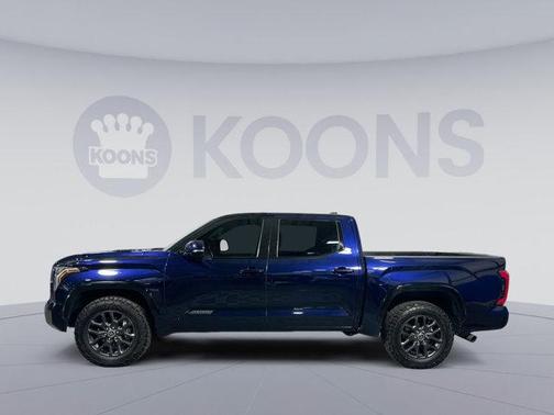 2023 Toyota Tundra Hybrid Platinum