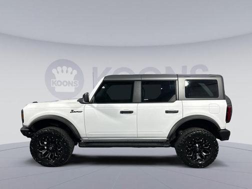 2022 Ford Bronco Base