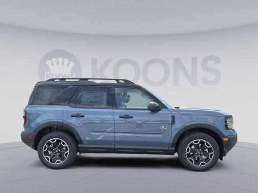 AZURE GRAY METALLIC TRI-COAT 2026 Ford Bronco Sport Outer Banks