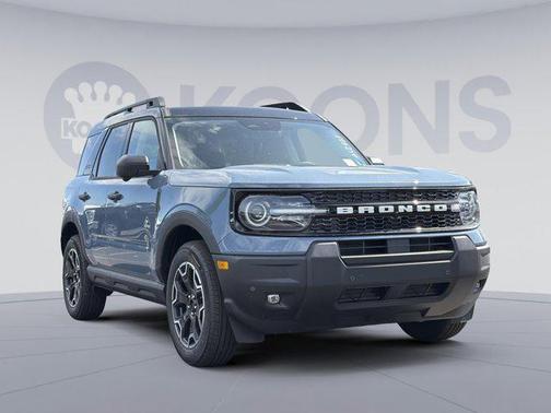 AZURE GRAY METALLIC TRI-COAT 2026 Ford Bronco Sport Outer Banks