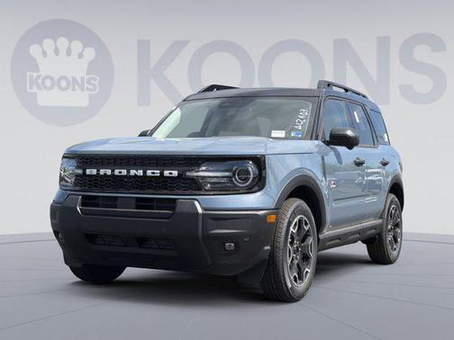 AZURE GRAY METALLIC TRI-COAT 2026 Ford Bronco Sport Outer Banks
