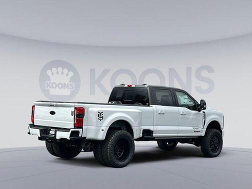 2025 Ford F-350 Lariat