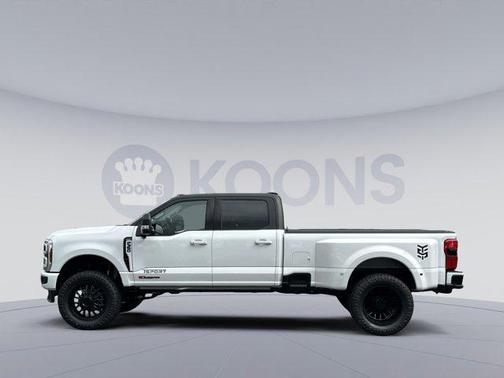 2025 Ford F-350 Lariat