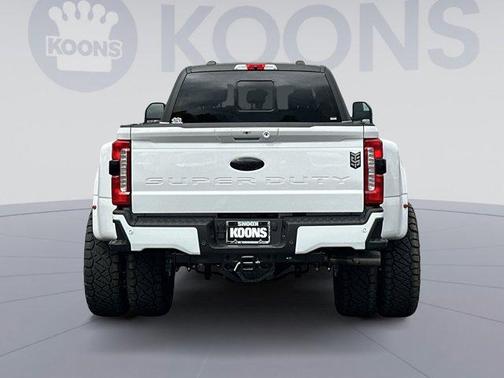 2025 Ford F-350 Lariat