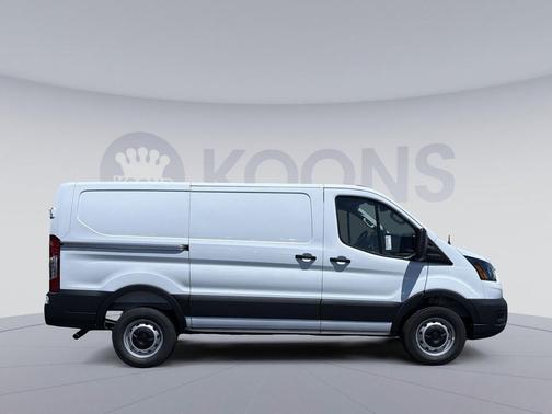 OXFORD WHITE 2026 Ford Transit-250 Base