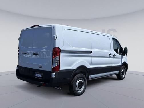 OXFORD WHITE 2026 Ford Transit-250 Base