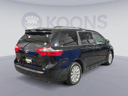 2017 Toyota Sienna XLE Premium