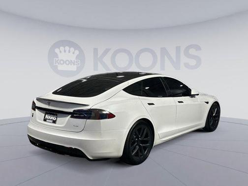 2021 Tesla Model S Plaid