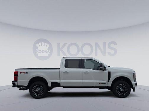 STAR WHITE 2026 Ford F-250 Platinum