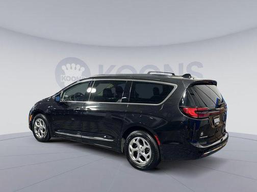 2023 Chrysler Pacifica Limited