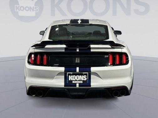 2019 Ford Shelby GT350 Base
