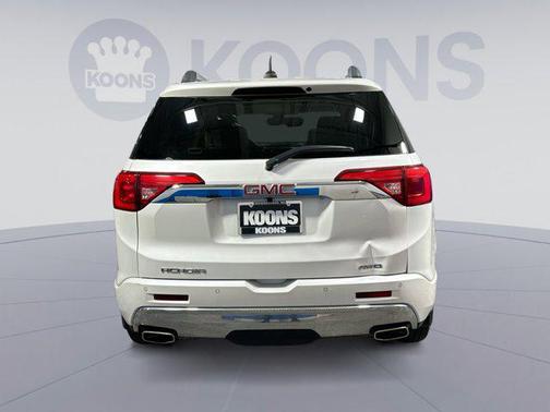 2019 GMC Acadia Denali