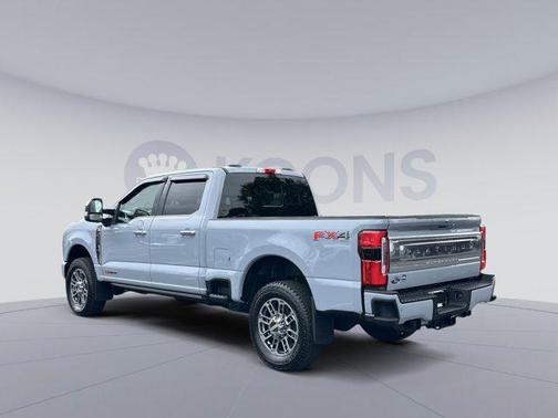 2025 Ford F-350 Platinum