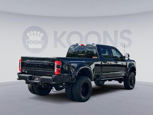 2025 Ford F-350 Platinum