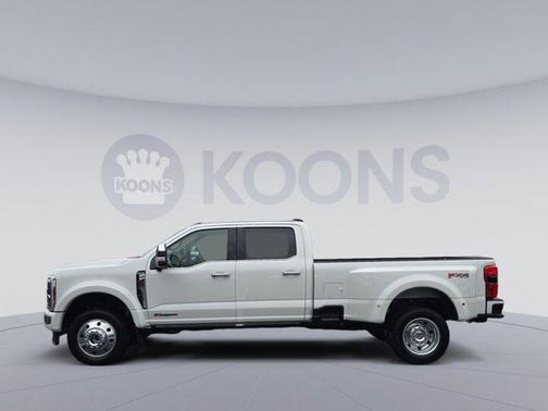 2025 Ford F-450 Platinum