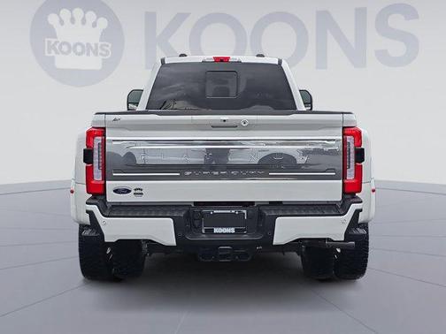 2025 Ford F-450 Platinum