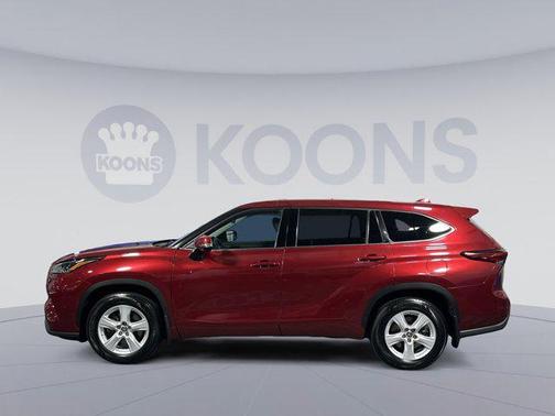 2021 Toyota Highlander LE