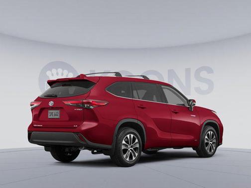 2021 Toyota Highlander LE