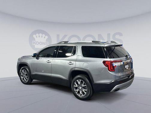 2023 GMC Acadia AWD SLT